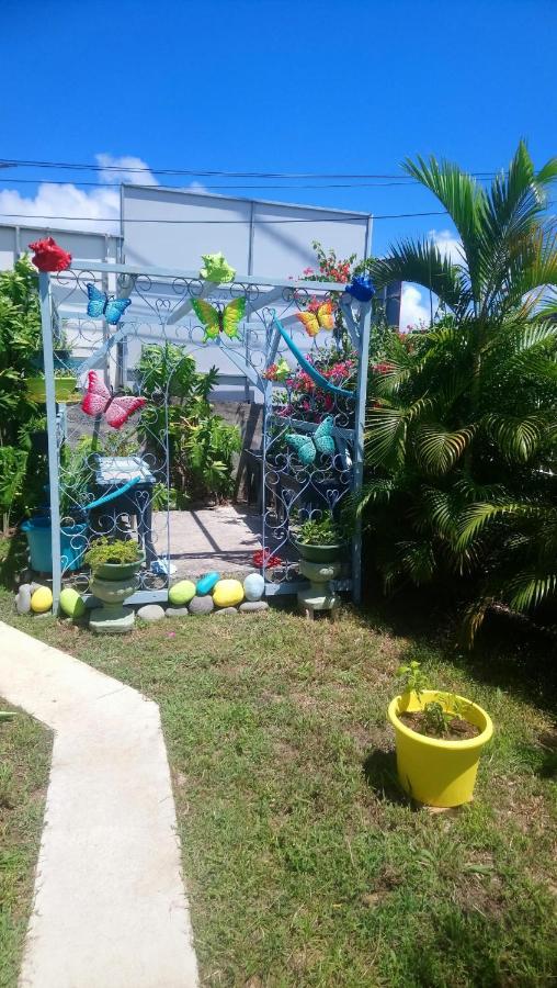 Appartamento Chez Caroline Basse-Terre Esterno foto